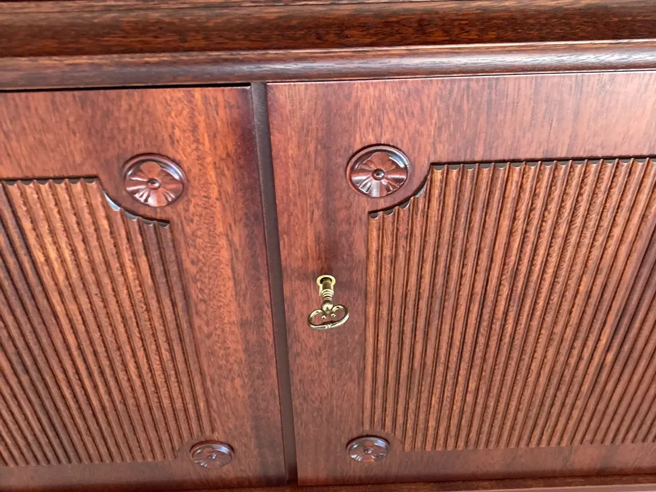 Billede 4 - Vitrineskab, mahogny