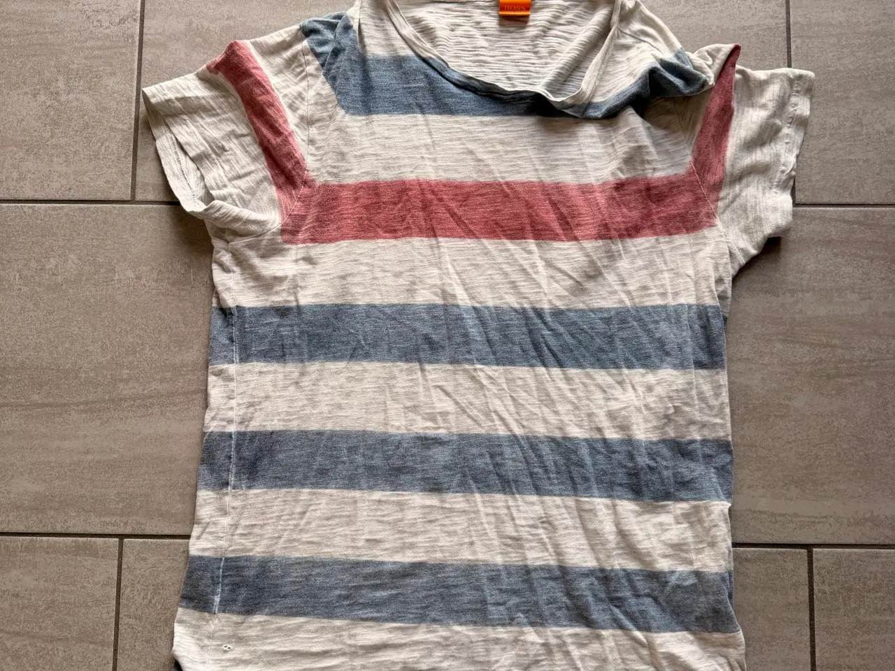 Billede 1 - Hugo Boss T-shirt str. L