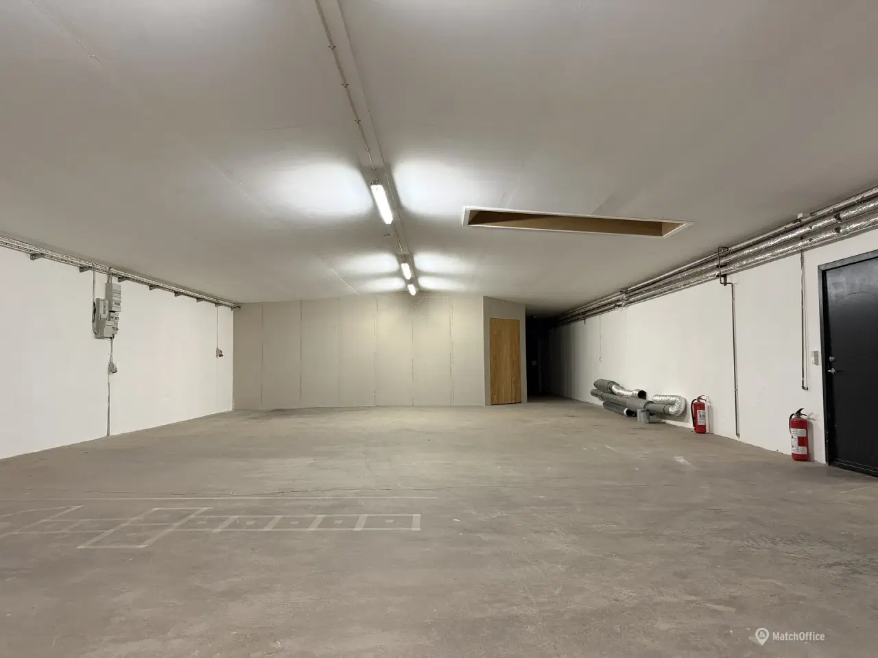 Billede 6 - Lager i hyggelige omgivelser tæt på motorvej