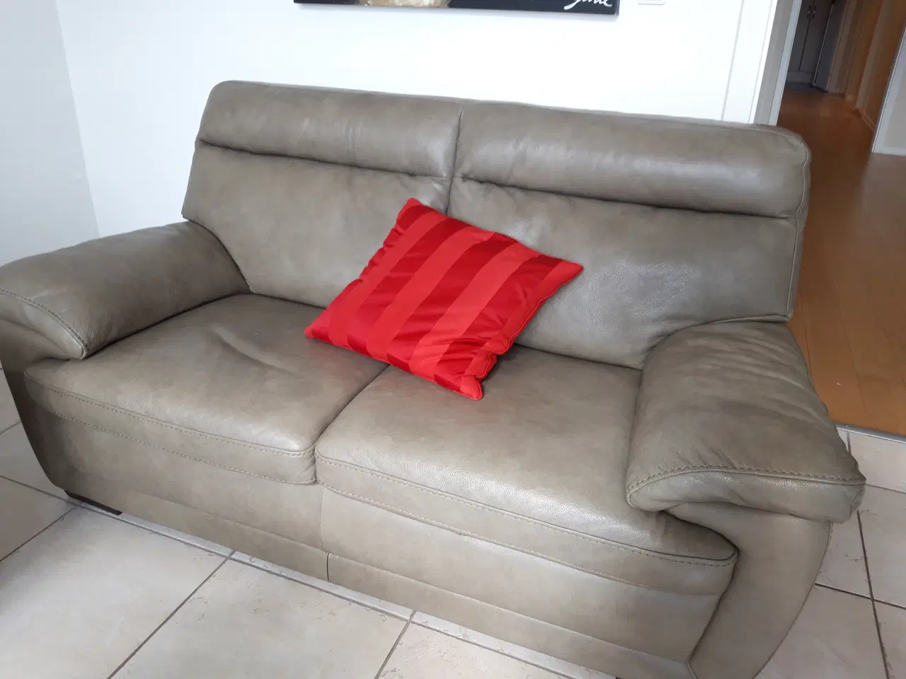 Billede 2 - Sofa i ægte lædder