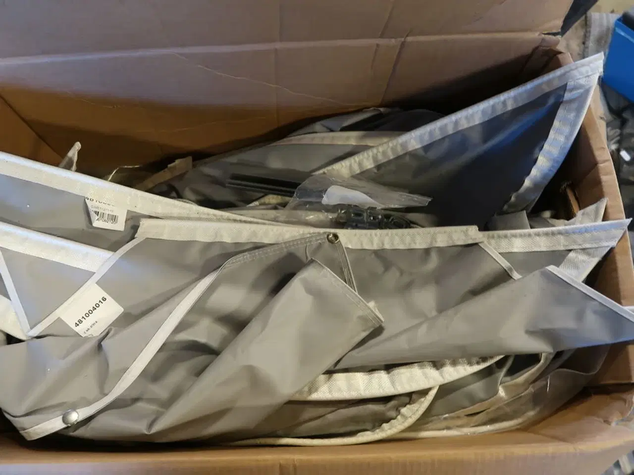 Billede 11 - Campingudstyr på 2 paller