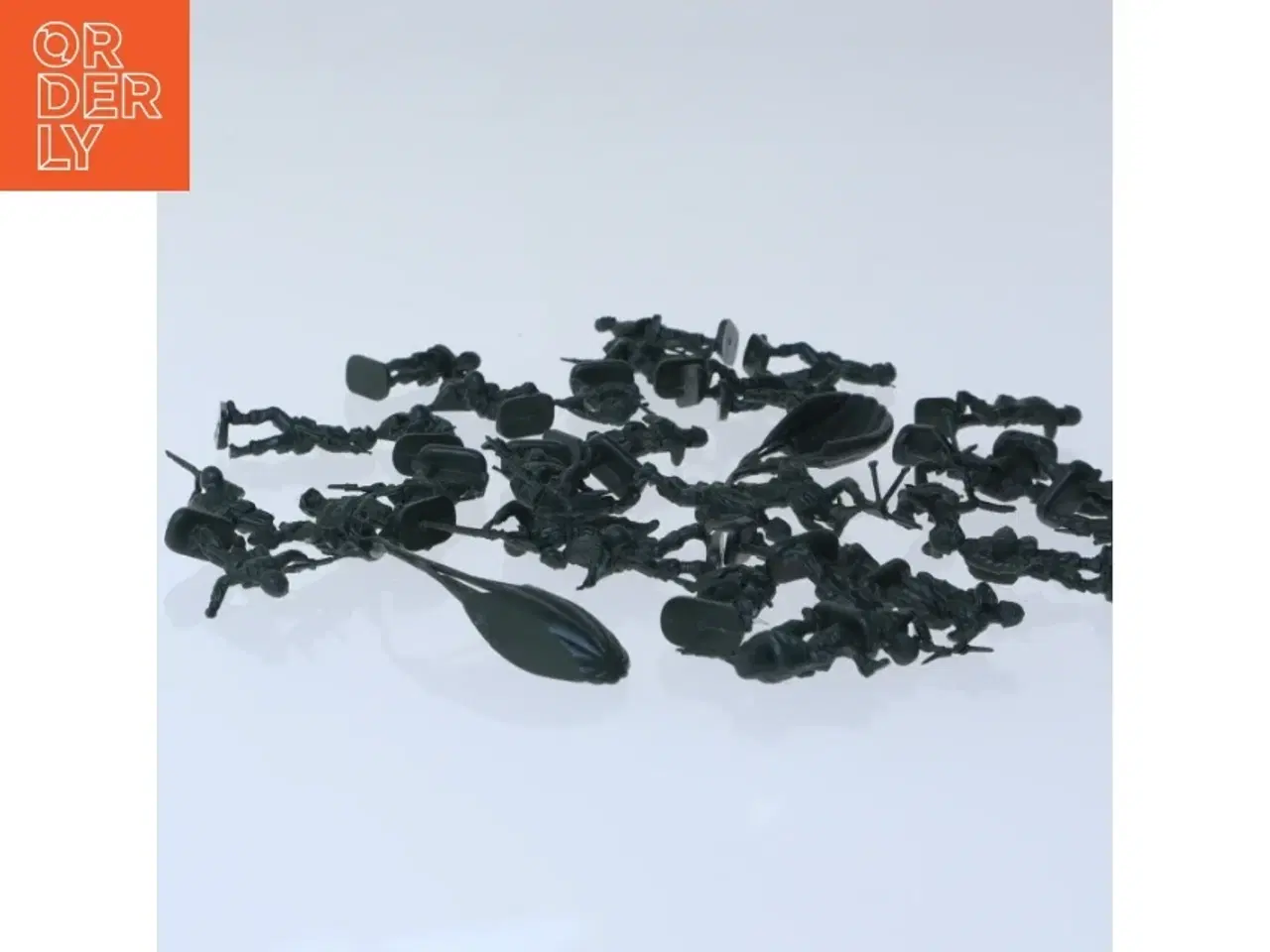 Billede 2 - Små militærfigur legetøjssæt (str. 2 cm)