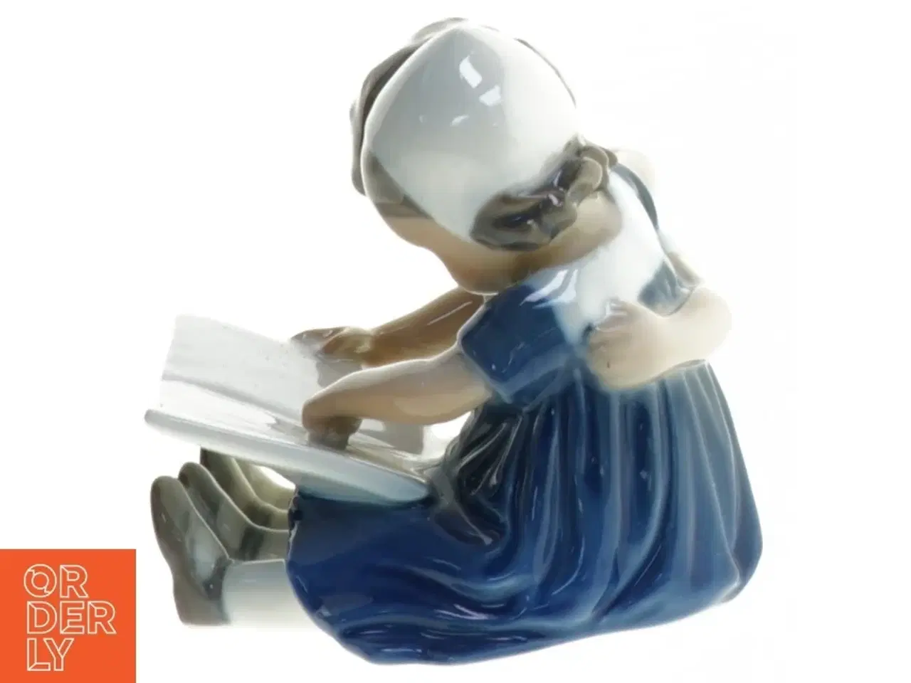 Billede 2 - Porcelænsfigur med bøgende børn fra Royal Copenhagen (str. 10,5 cm)