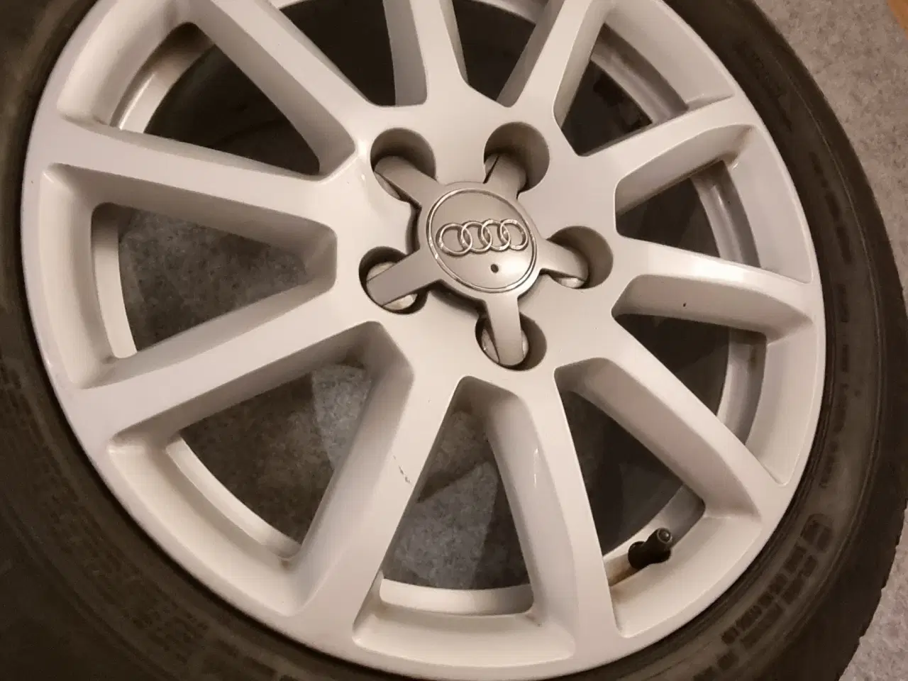 Billede 5 - Alufælge b8