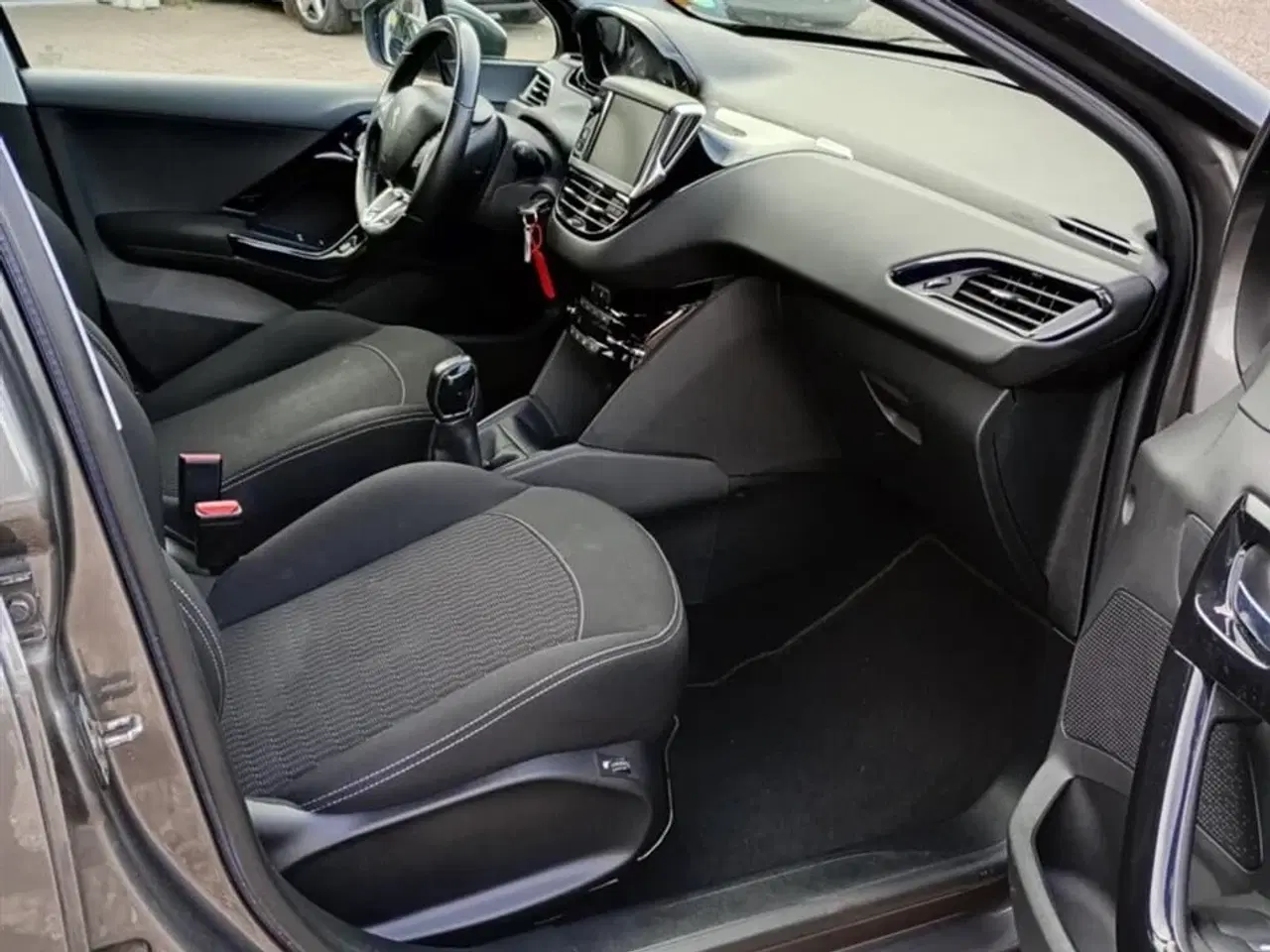 Billede 3 - Peugeot 208 1,6 BlueHDi Strike 100HK 5d