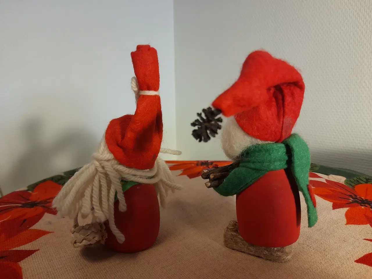 Billede 5 - Store Holline nisser ( 2 stk)
