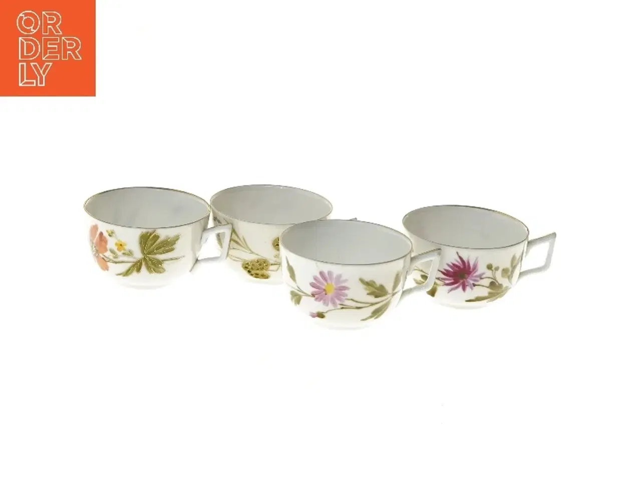 Billede 5 - Sæt med 4 porcelænskopper og underkopper (str. Ø 13,5 og 5,5xØ 9 cm)