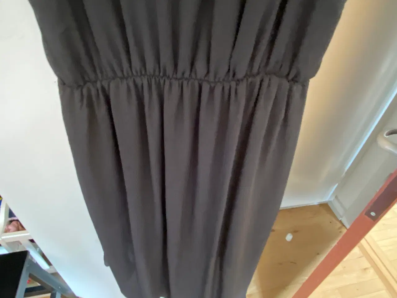 Billede 8 - Sommer kjole fra H&M 