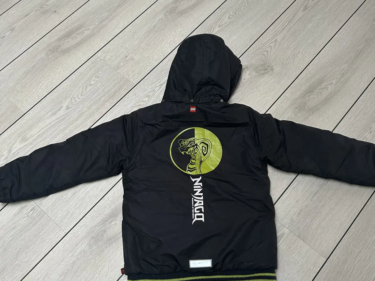Billede 2 - Lego ninjago vinterjakke