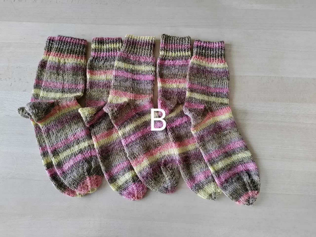 Billede 3 - Uldsokker str 38-40