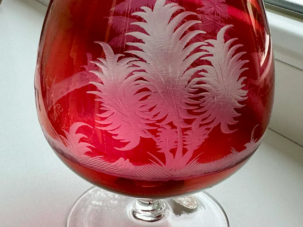 Billede 2 - Smukt vintage rød bøhmisk krystalglas fra 1963