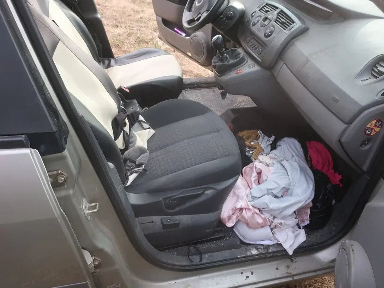 Billede 17 - Personbil RENAULT SCENIC 2.0 16V (MOMSFRI)