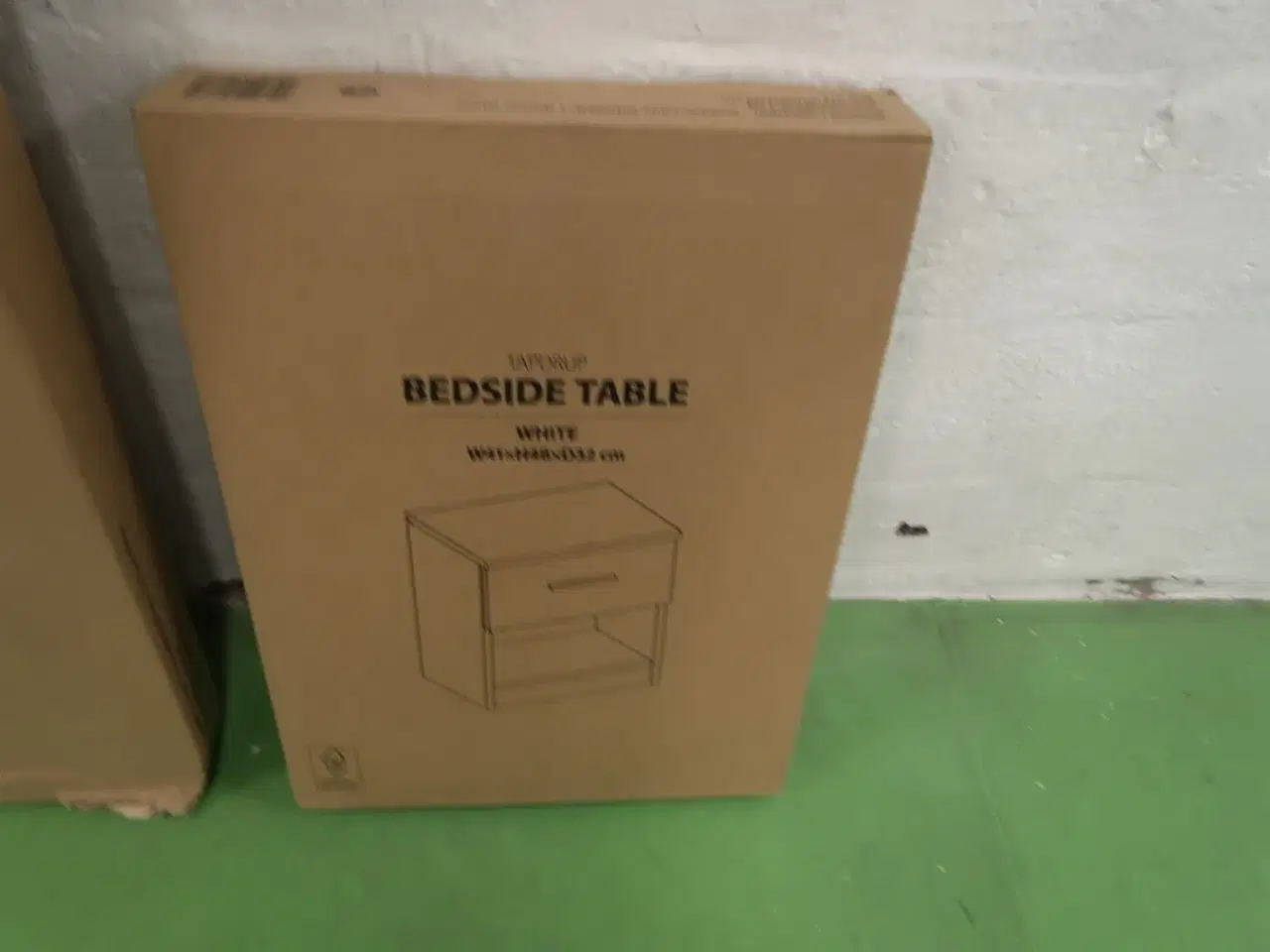 Billede 3 - Skrivebord & Sengebord