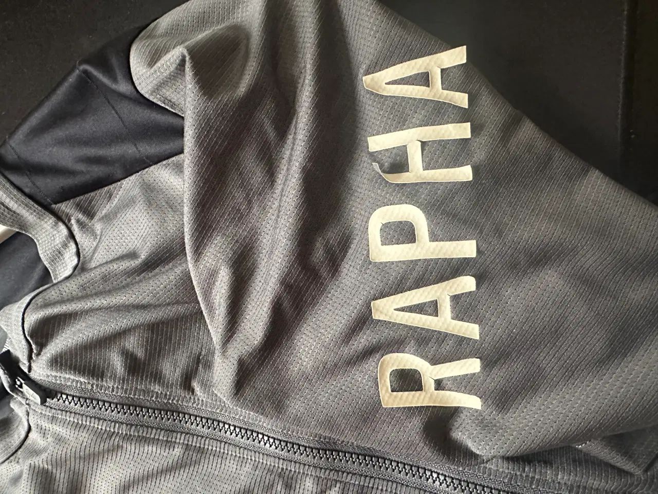 Billede 4 - Brugt: Rapha Medium Cykeltrøje Sort Herre
