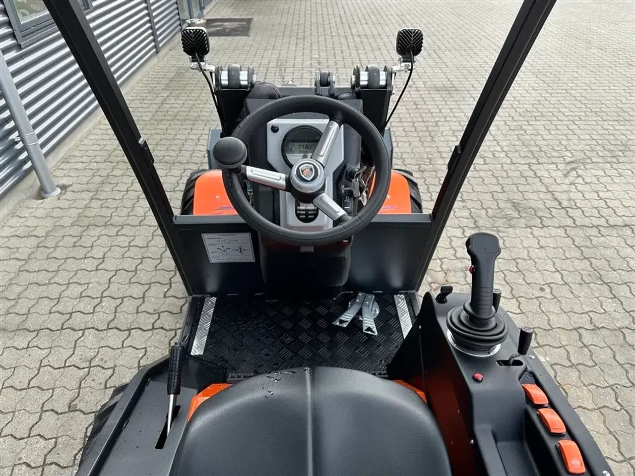 Billede 11 - Cast 825 D