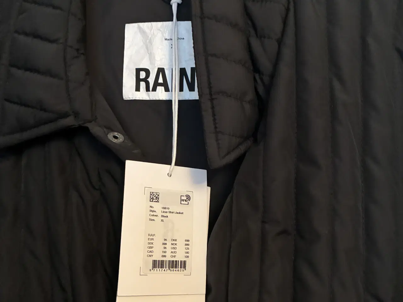 Billede 3 - Lækker skjortejakke Mrk Rains