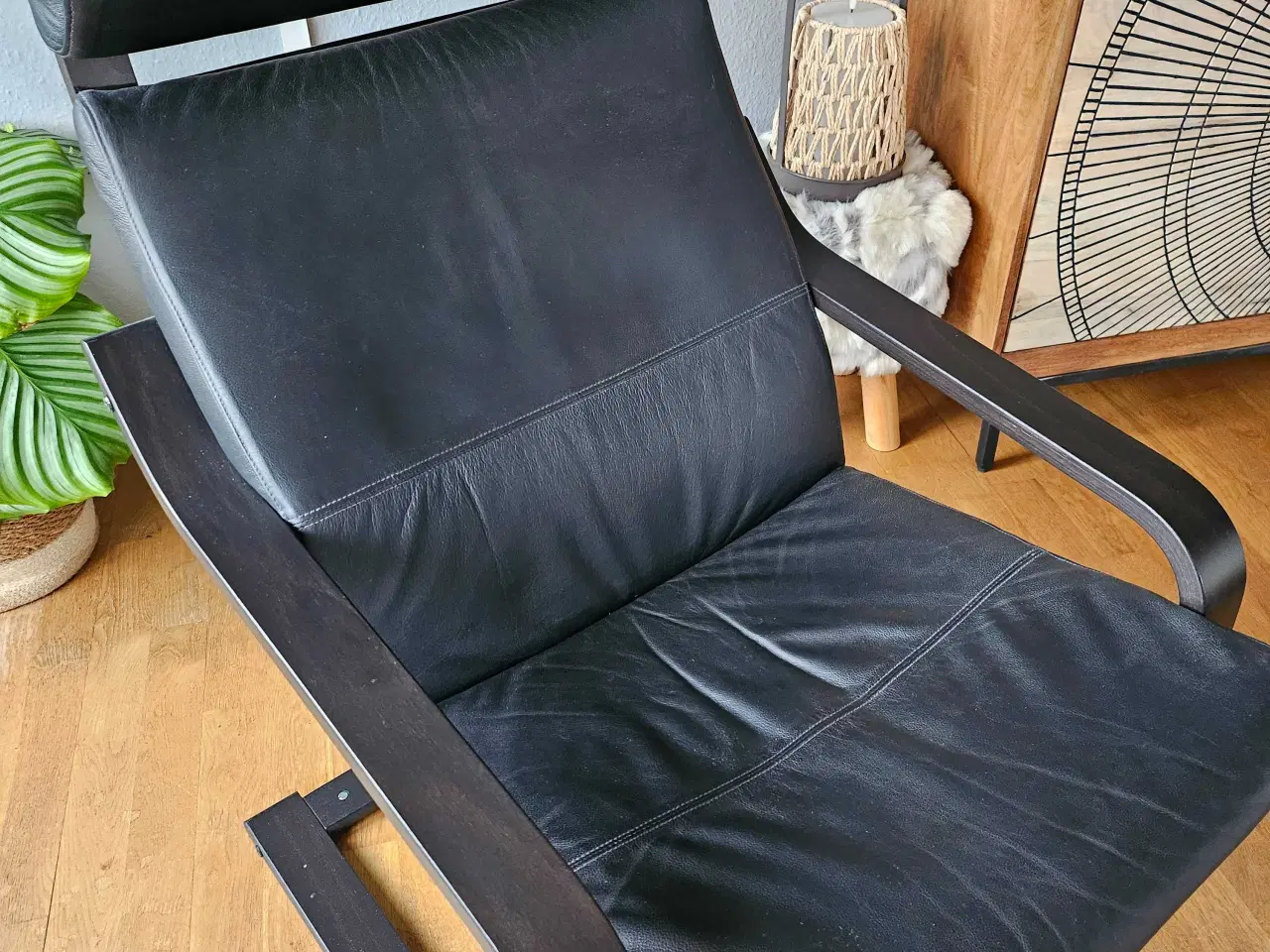 Billede 2 - Sort læder hvile/lænestol
