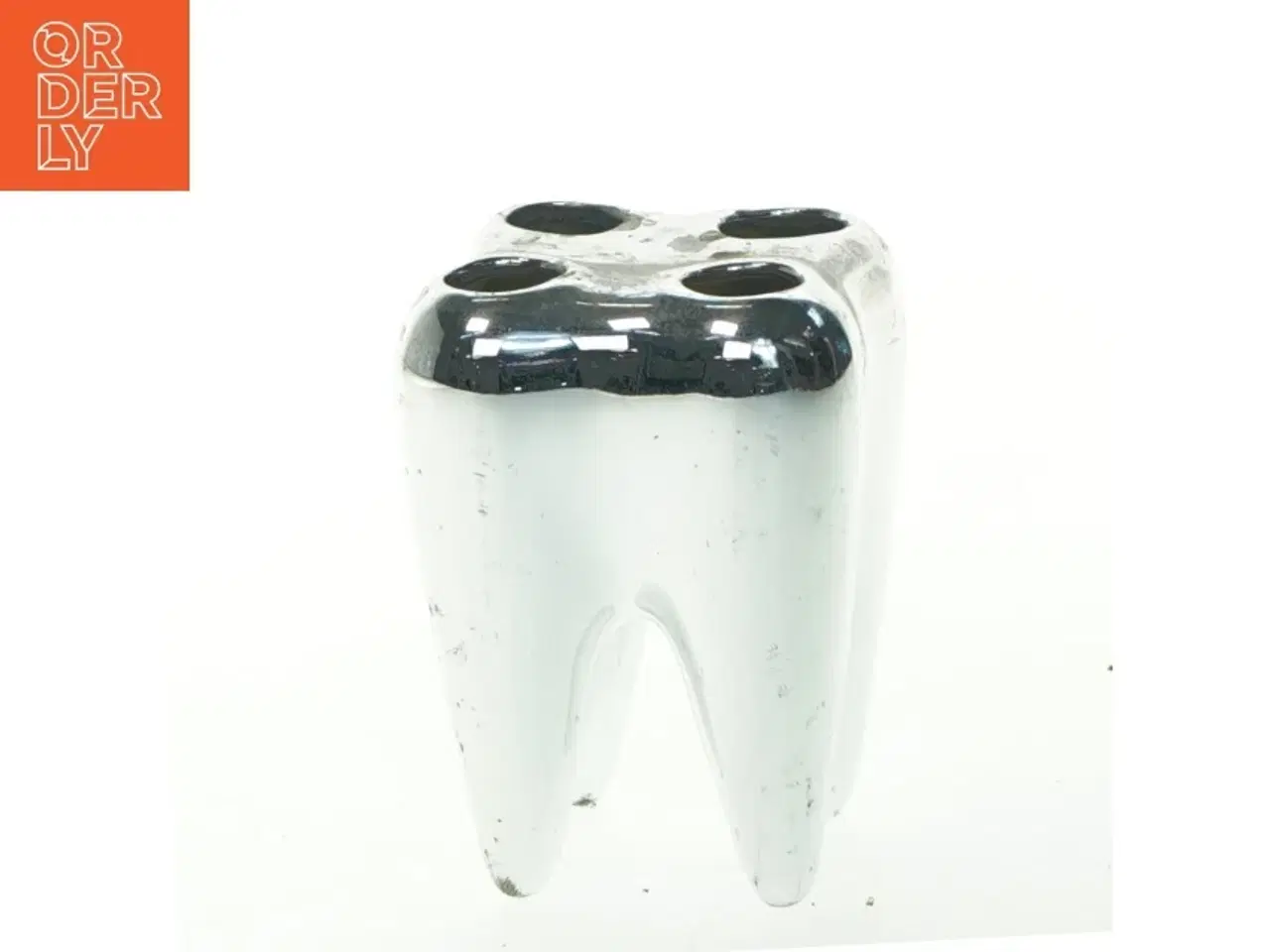 Billede 1 - Tandformet holder (str. 9x6x5,5 cm)