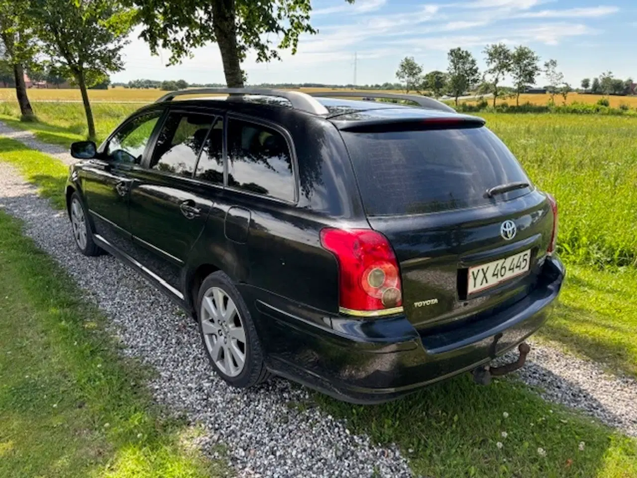 Billede 4 - Toyota Avensis 2,0 D-4D Executive stc. 5d