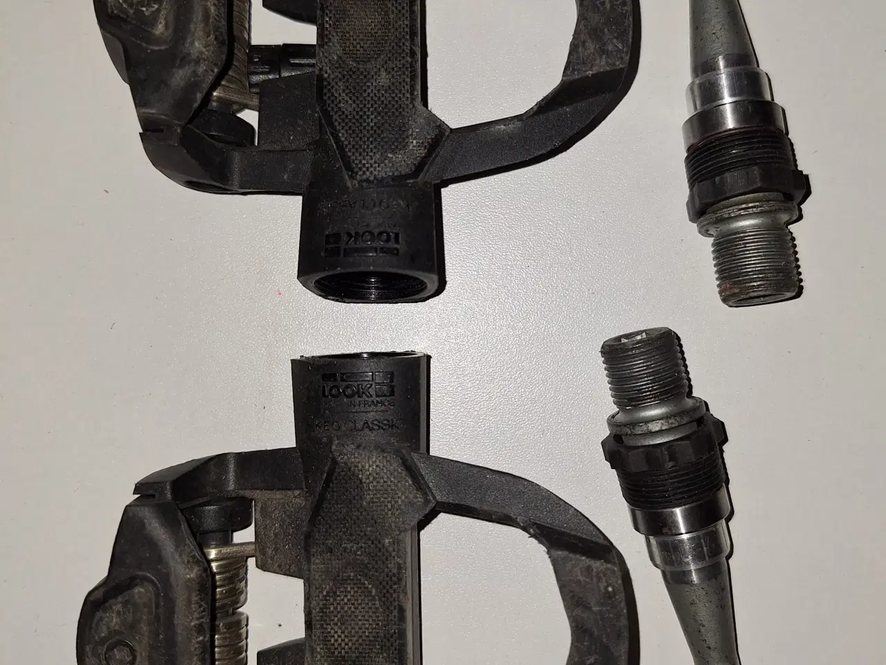 Billede 5 - Cykelsko m/klikpedaler og cykel hjelm