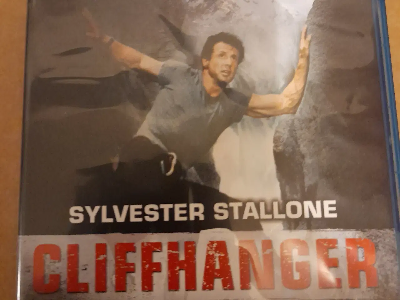 Billede 1 - Cliffhanger