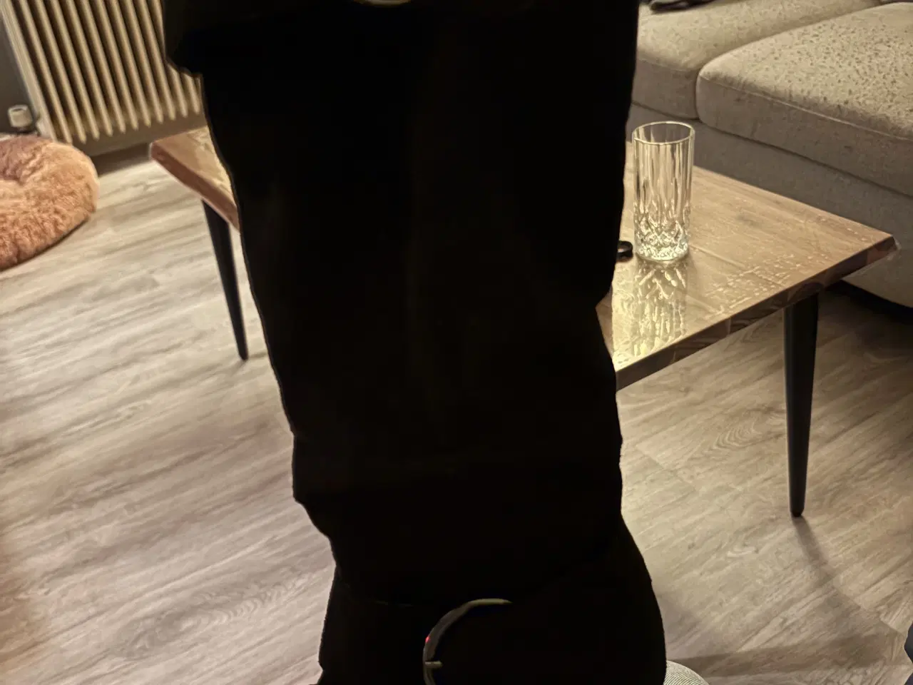 Billede 1 - Har disse støvler med hæl