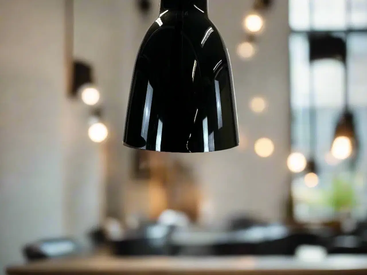 Billede 2 - Caravaggio P2 Pendel (Rød) - Fritz Hansen