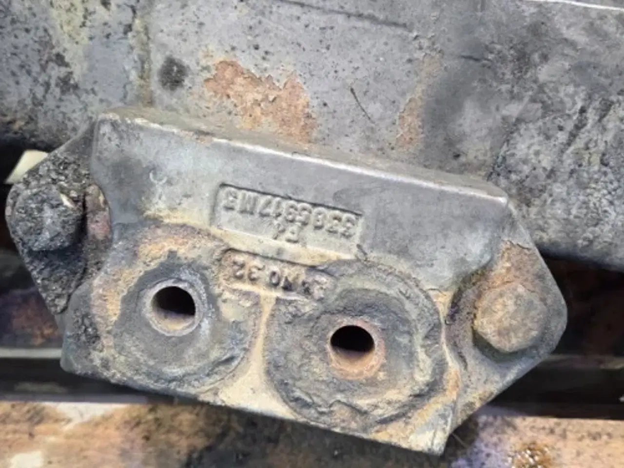 Billede 7 - Massey Ferguson 3085 Lår R. 3382001M19