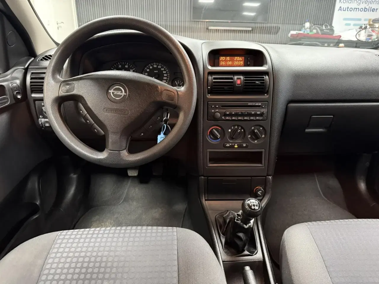 Billede 11 - Opel Astra 1,6 Twinport 103HK 5d