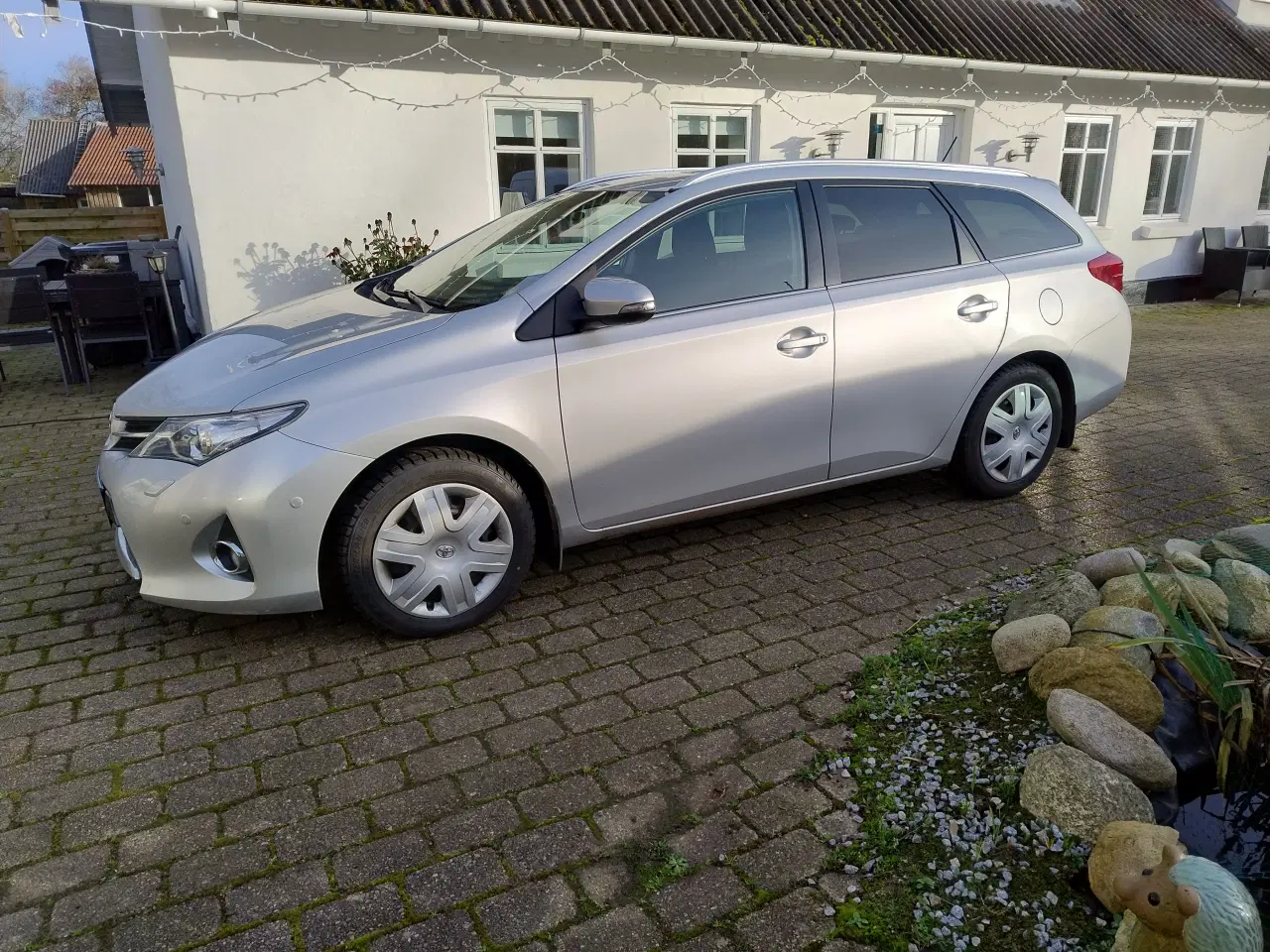 Billede 1 - Toyota auris stc 2.0 årg 2015