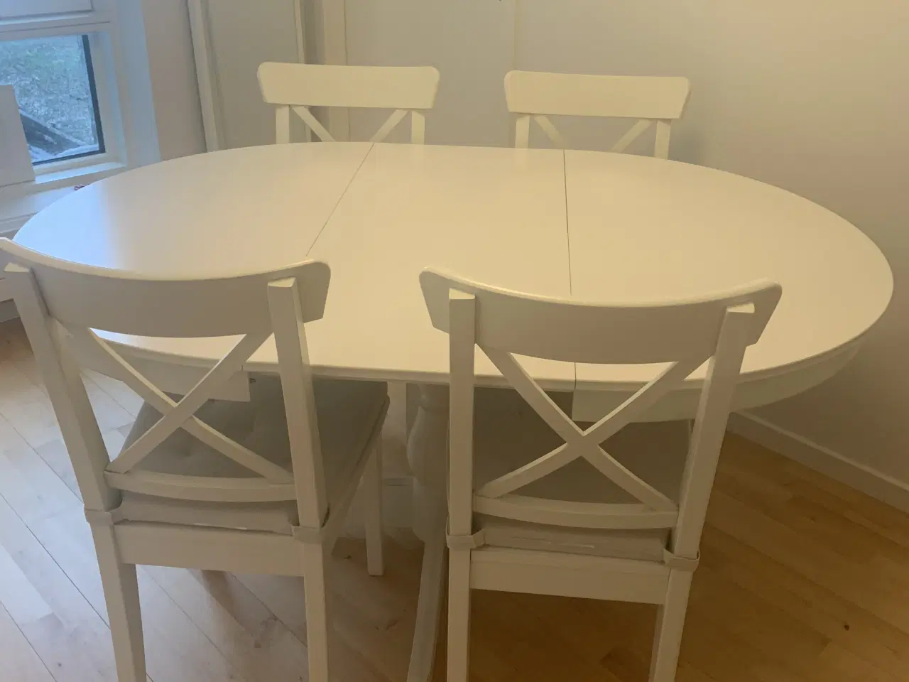 Billede 2 - Ikea ROSENTORP spisebordssæt