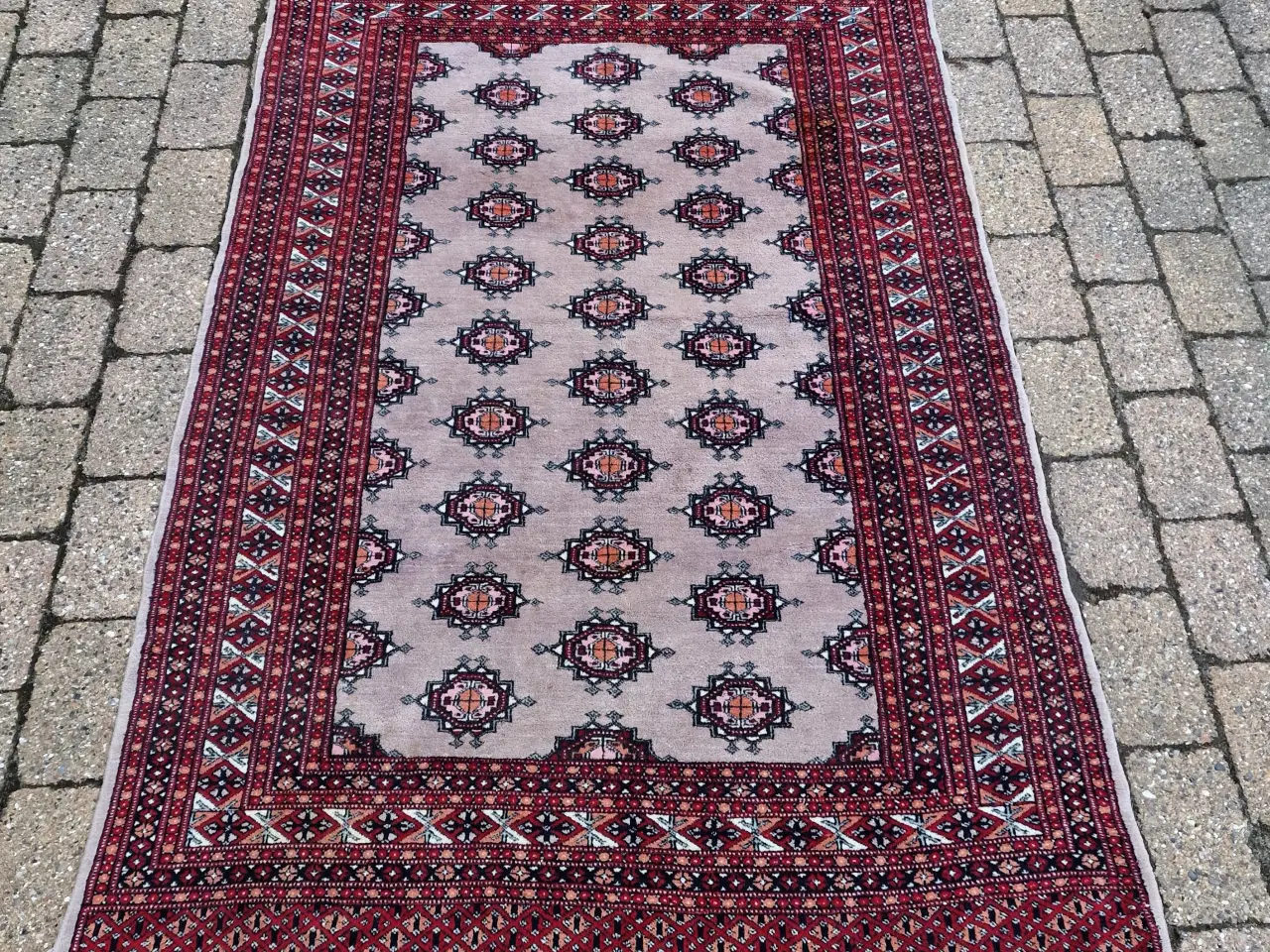 Billede 1 - Fint vintage tæppe.