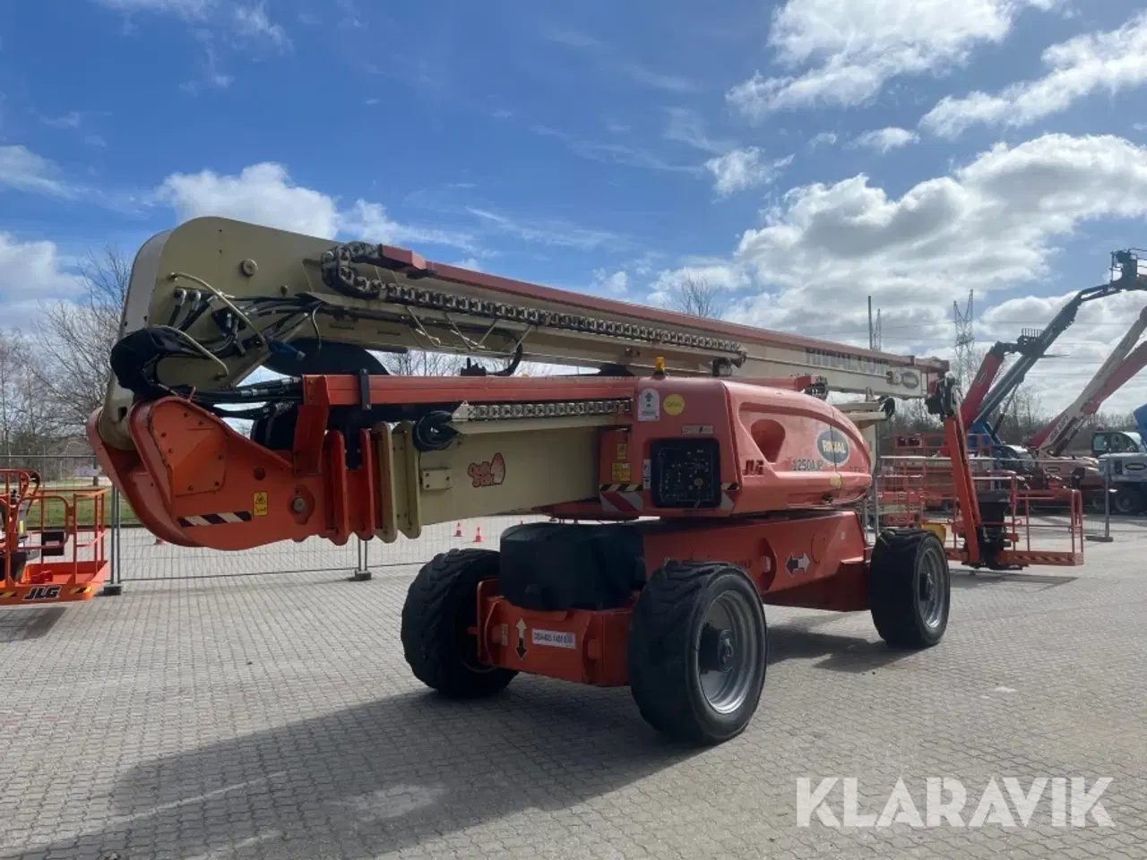Billede 3 - Knækarmsbomlift JLG 1250AJP 40.3meter
