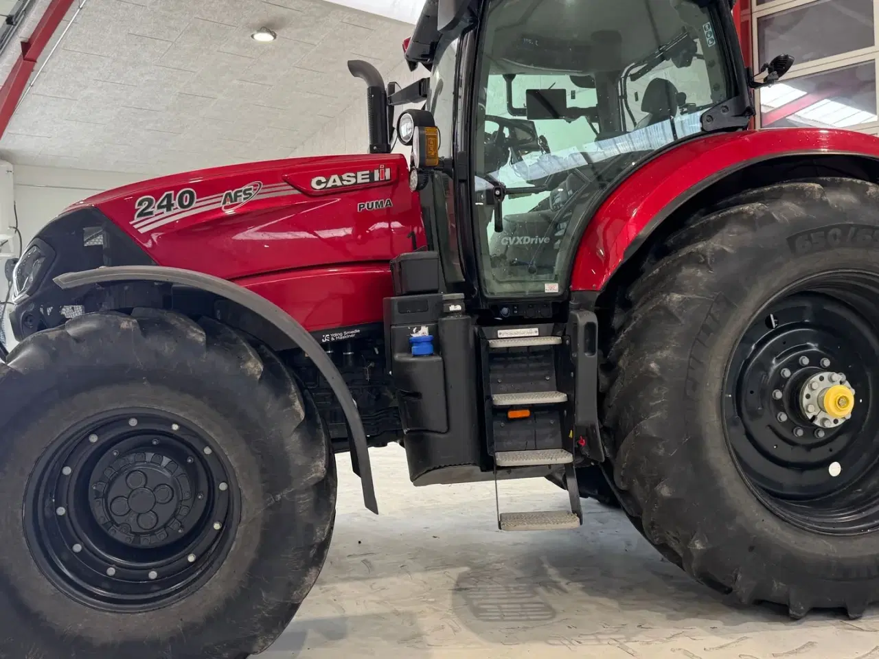 Billede 3 - Case IH PUMA 240 CVXDRIVE ALT I UDSTYR! KUN 800 TIMER OG MED TRIMBLE GPS!