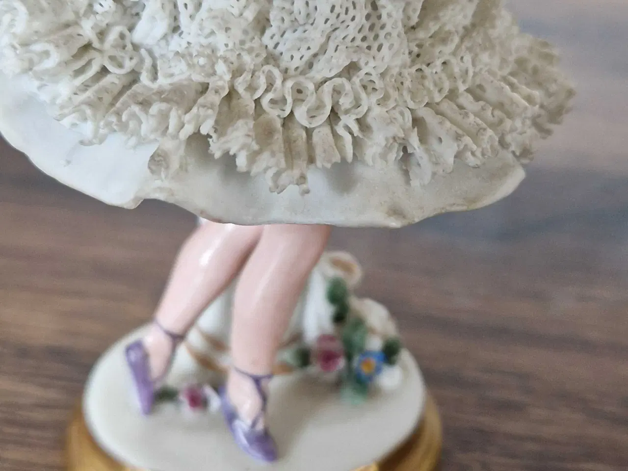 Billede 5 - Yndig antik ballerina fra ca 1920 i porcelæn 