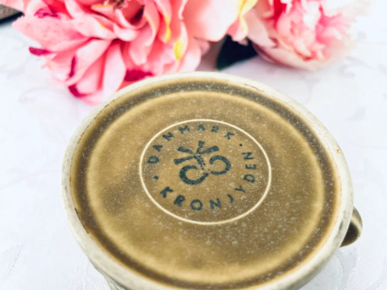 Billede 16 - Relief kop + underkop 