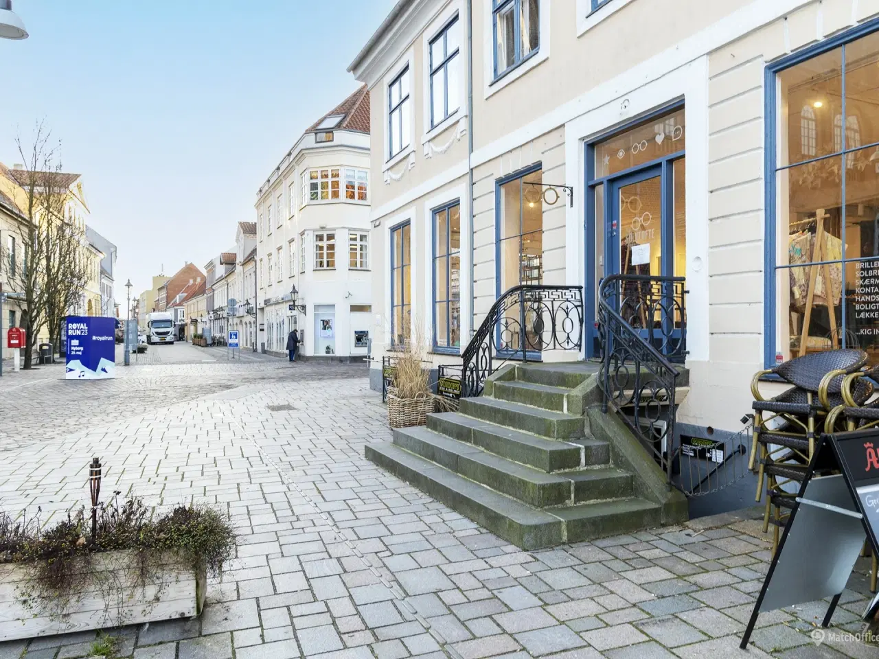 Billede 1 - Sjældent udbudt ejendom i Nyborg