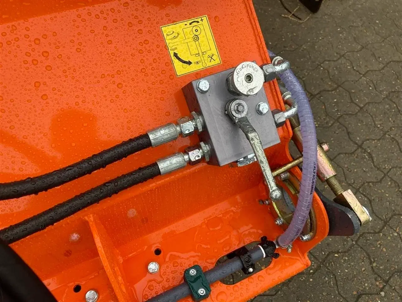 Billede 8 - Multi-Clean 580 Dual opsamlerkasse, vandtank og sidebørste