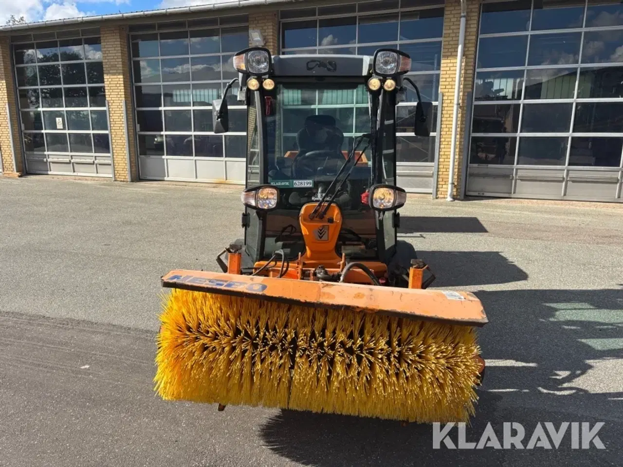 Billede 8 - Redskabsbærer Karcher Mic 50 advanced med tilbehør