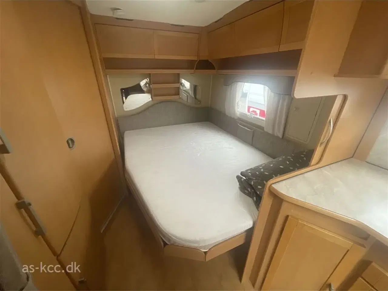 Billede 9 - 2007 - Kabe Royal 560 XL KS