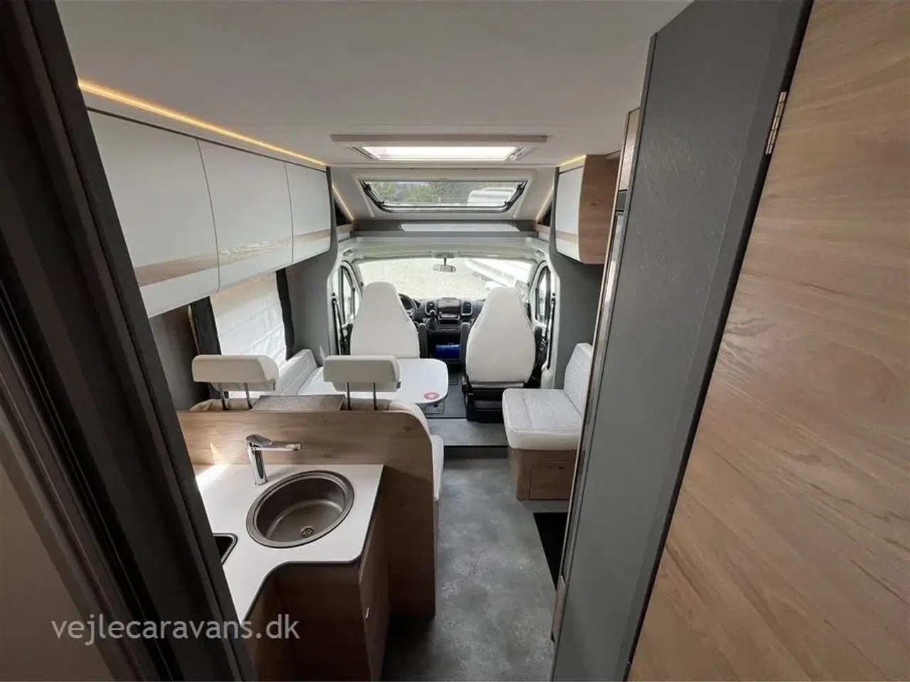 Billede 15 - 2026 - Dethleffs Just Camp Active T7052 EB