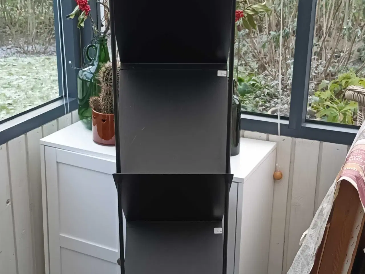 Billede 1 - Holder til bøger/blade