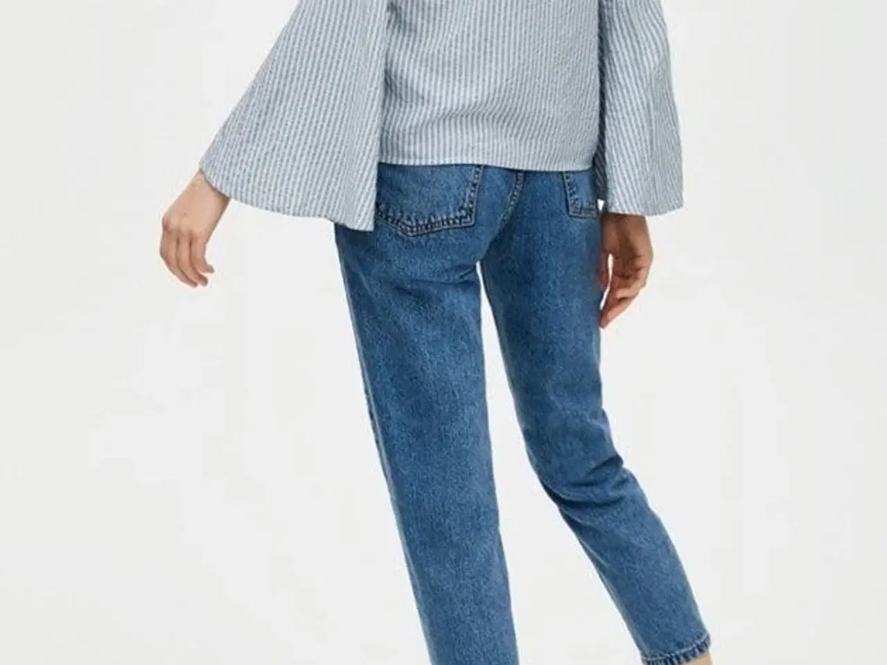 Billede 9 - Pull & Bear bæk&bølge bluse
