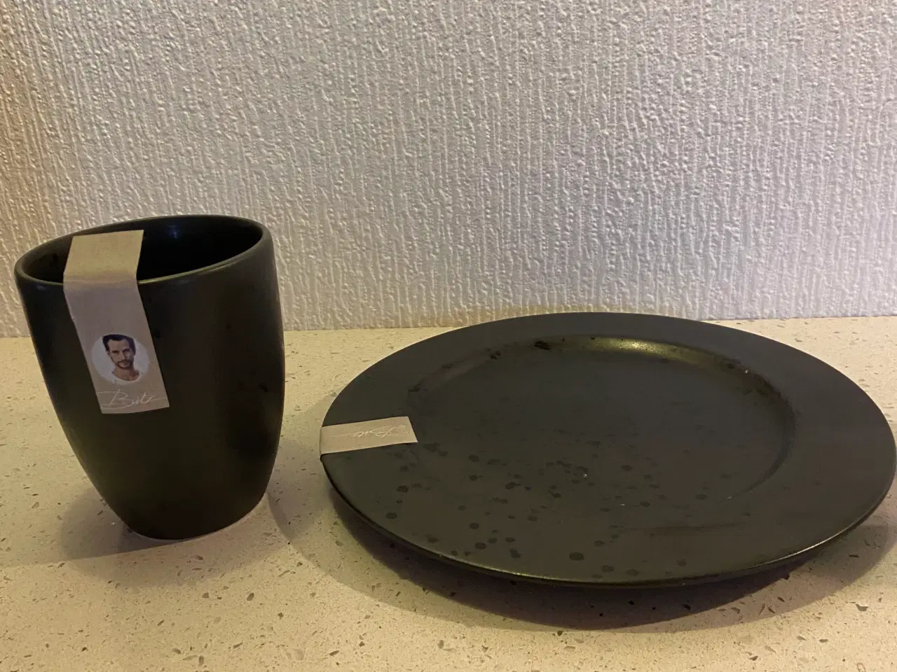 Billede 1 - Bitz krus og tallerkener