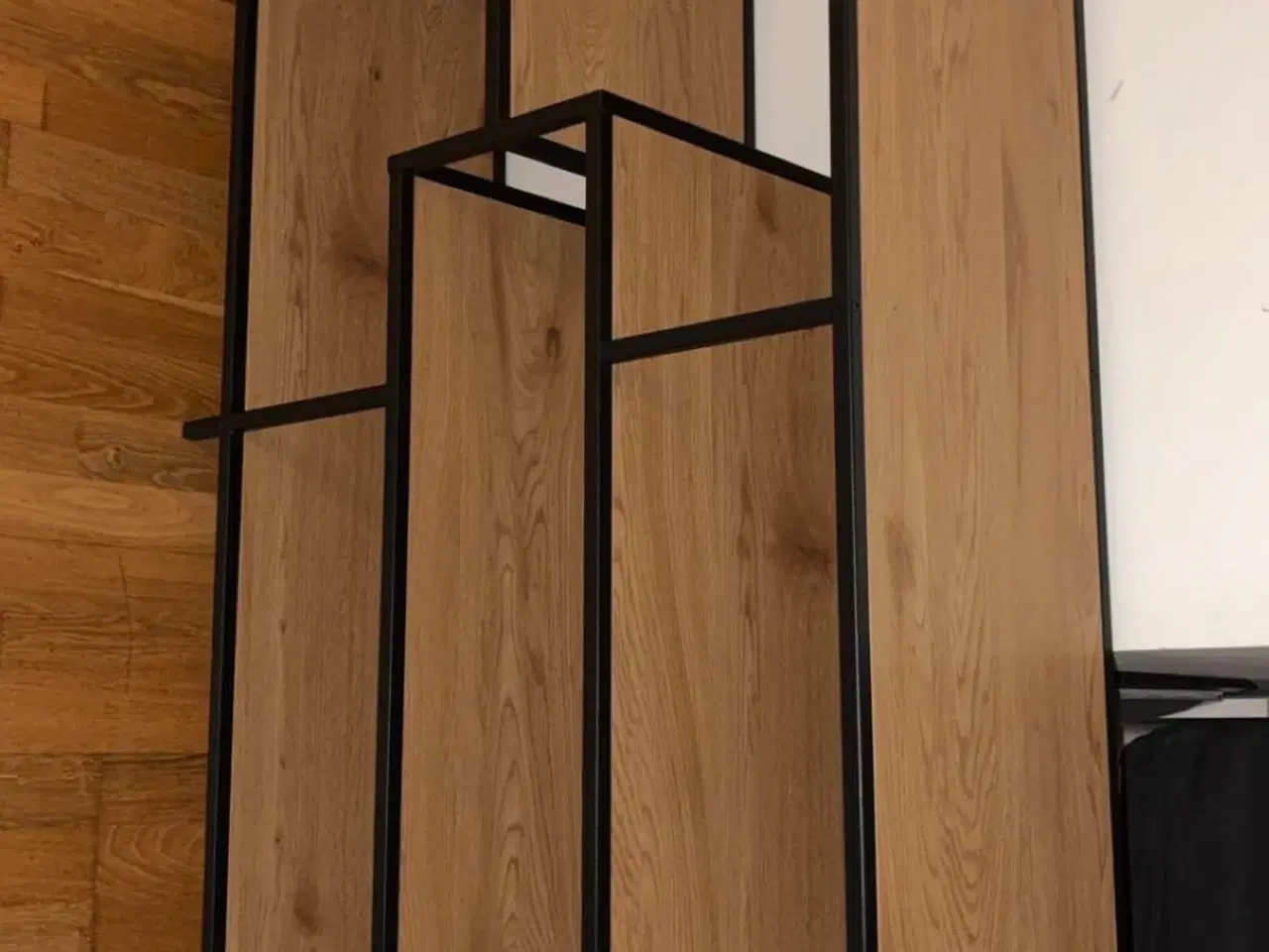 Billede 1 - Seaford reoler