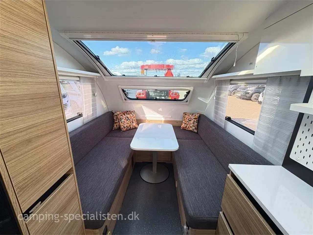 Billede 4 - 2020 - Adria Action 391 LH   Adria Action 391 LH 2020 - Se den nu hos Camping-Specialisten.dk