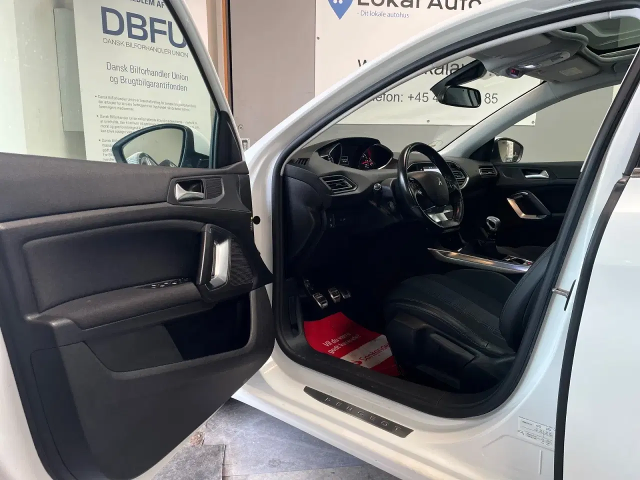 Billede 9 - Peugeot 308 1,6 BlueHDi 120 Allure Sky