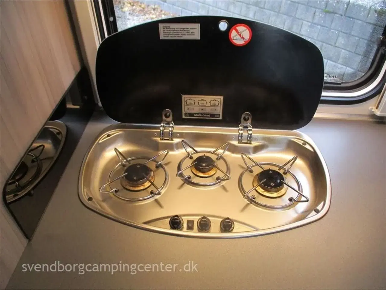 Billede 15 - 2022 - Hobby Optima On Tour T70 E Fremstår som en ny og med rigtig meget udstyr.