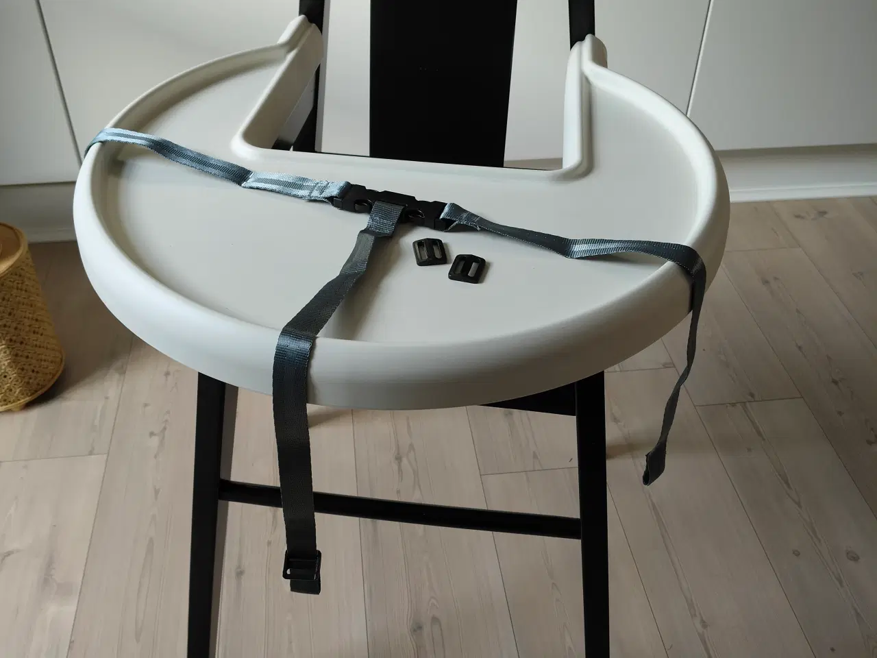 Billede 2 - Blåmes højstol 