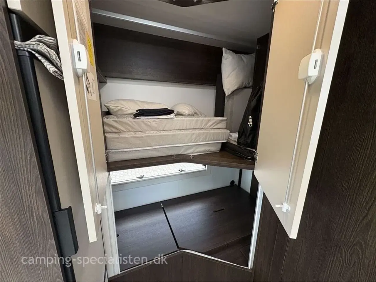Billede 12 - 2022 - Benimar Tessoro 483 NK   Benimar Tessoro 483 NK model 2022 kan nu ses hos Camping-Specialisten.dk